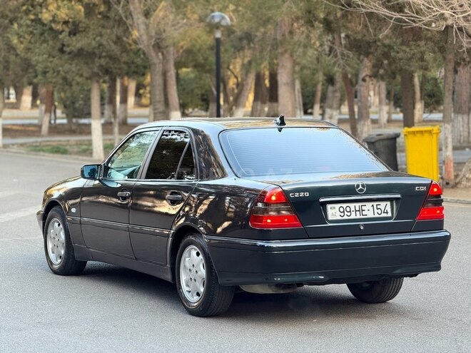 Mercedes C 220 1999, 321,477 km - 2.2 l - Sumqayıt