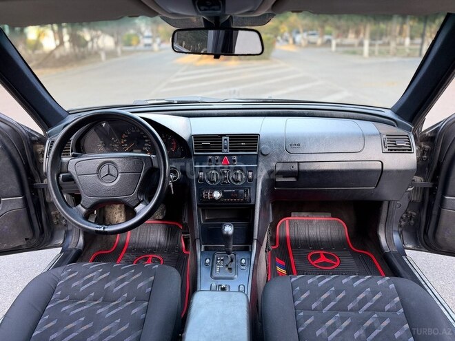 Mercedes C 220 1999, 321,477 km - 2.2 l - Sumqayıt