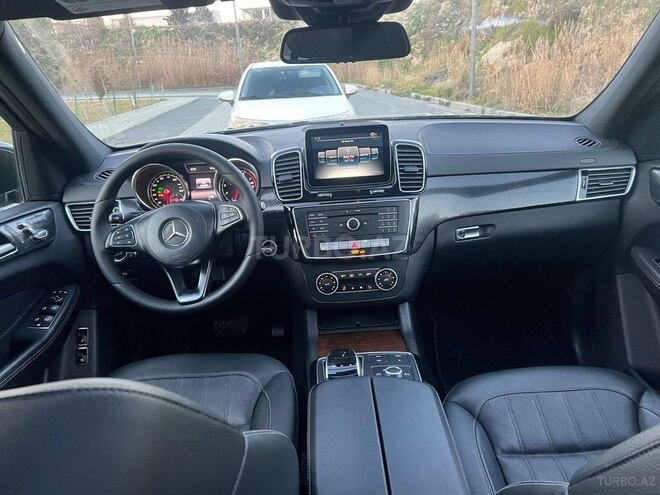 Mercedes GLS 450 4MATIC 2017, 170,590 km - 3.0 л - Bakı