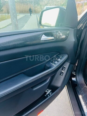 Mercedes GLS 450 4MATIC 2017, 170,590 km - 3.0 л - Bakı