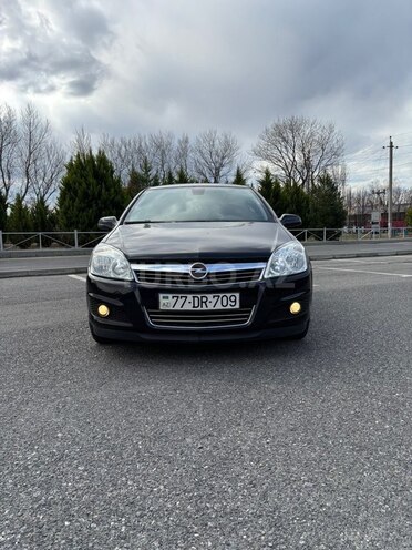 Opel Astra 2009, 240,080 km - 1.4 l - Şəki