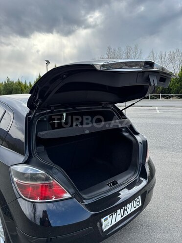 Opel Astra 2009, 240,080 km - 1.4 l - Şəki