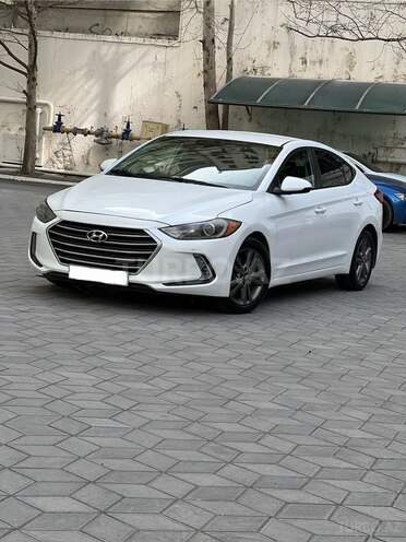 Hyundai Elantra 2017, 198,115 km - 2.0 l - Bakı