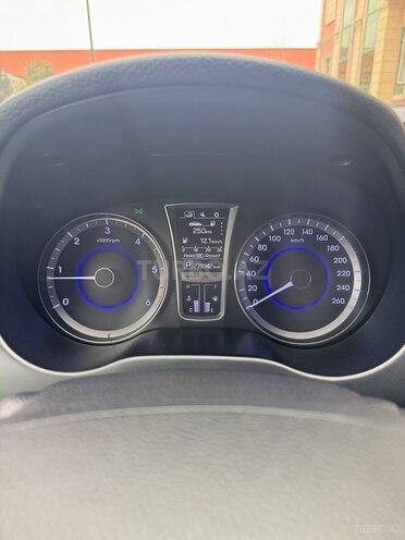 Hyundai Grandeur 2015, 271,000 km - 2.2 л - Bakı