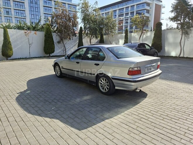 BMW 318 1994, 498,000 km - 1.8 l - Bakı