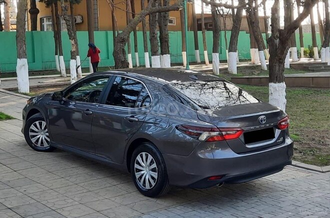 Toyota Camry 2023, 35,235 km - 2.5 l - Bakı