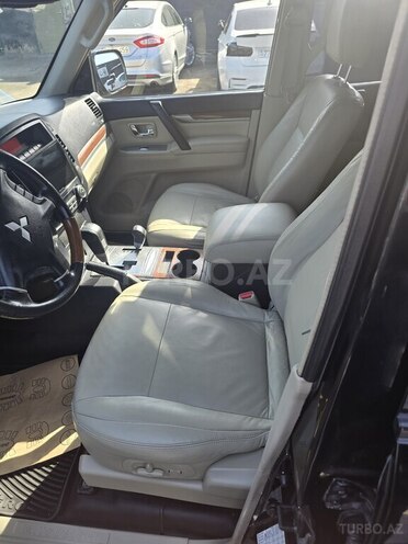 Mitsubishi Pajero 2007, 278,500 km - 3.0 l - Bakı