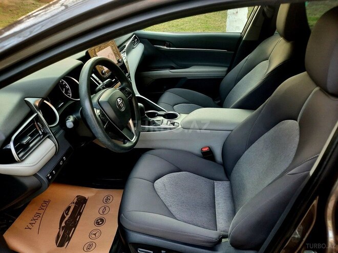 Toyota Camry 2023, 35,235 km - 2.5 l - Bakı