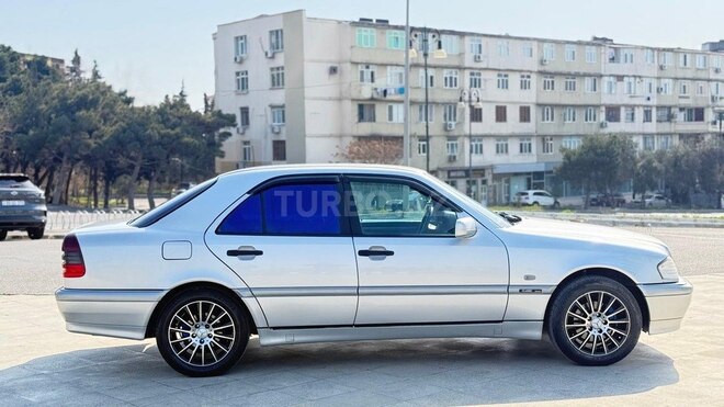 Mercedes C 200 2000, 344,432 km - 2.0 л - Bakı