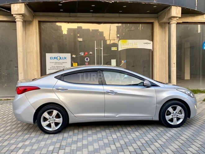 Hyundai Elantra 2013, 217,000 km - 1.6 л - Bakı