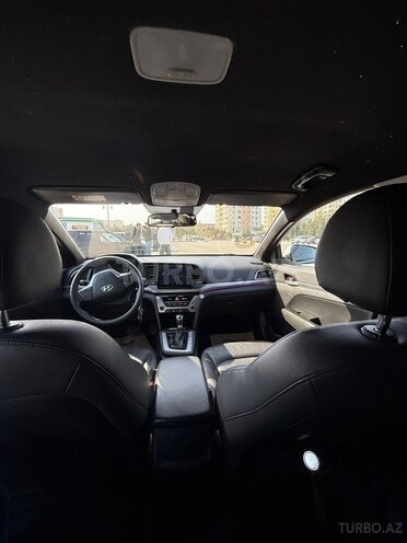 Hyundai Elantra 2016, 153,000 km - 1.6 л - Sumqayıt