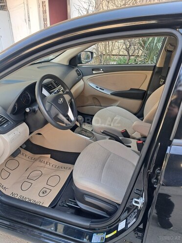 Hyundai Accent 2017, 118,684 km - 1.6 l - Bakı
