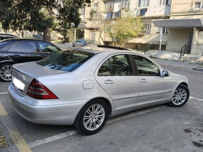 Mercedes C 200 2002, 500,000 km - 2.0 l - Bakı