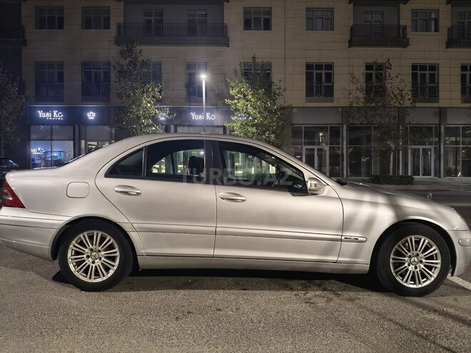 Mercedes C 200 2002, 500,000 km - 2.0 l - Bakı