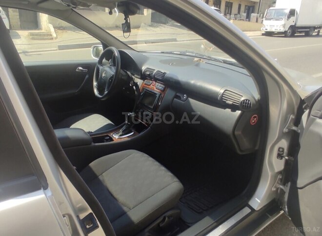 Mercedes C 200 2002, 500,000 km - 2.0 l - Bakı