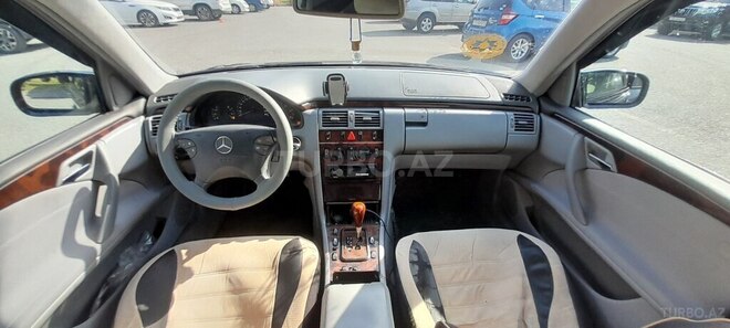 Mercedes E 270 2000, 380,000 km - 2.7 l - Bakı