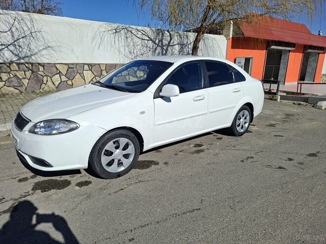 Daewoo Gentra 2014, 300,000 km - 1.5 l - Gəncə