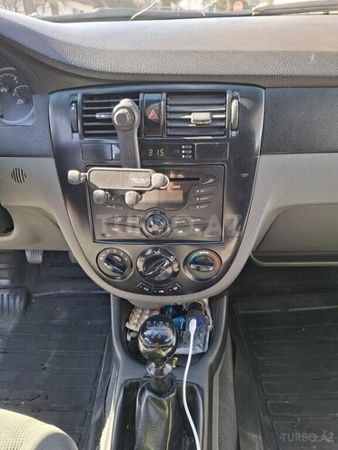 Daewoo Gentra 2014, 300,000 km - 1.5 l - Gəncə