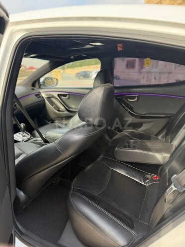 Hyundai Elantra 2012, 211,000 km - 1.8 l - Bakı
