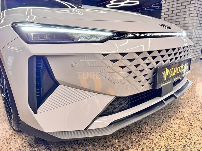 Changan Qiyuan A06-16