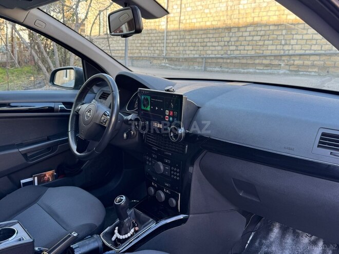 Opel Astra 2008, 205,500 km - 1.4 l - Şəki
