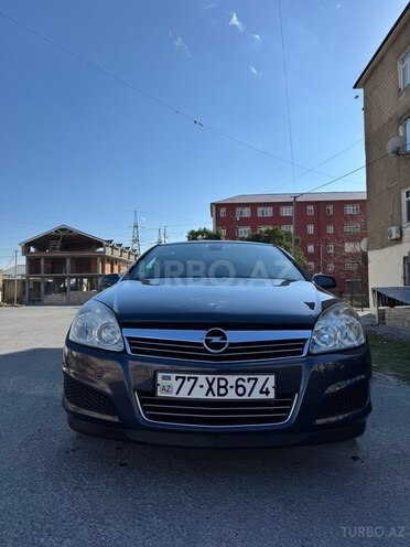 Opel Astra 2008, 205,500 km - 1.4 l - Şəki