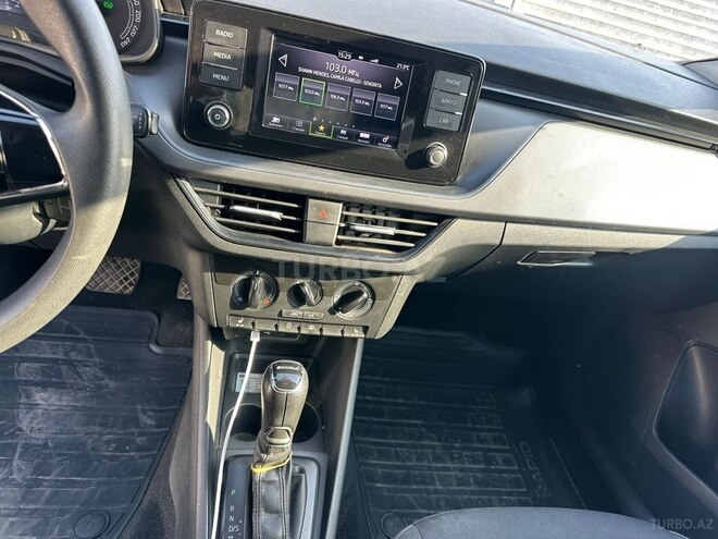 Skoda Rapid 2020, 193,000 km - 1.6 l - Bakı