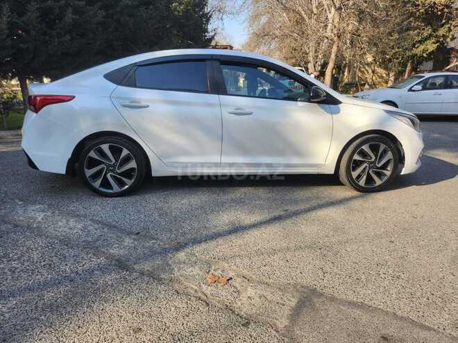 Hyundai Accent 2020, 115,873 km - 1.6 l - Bakı
