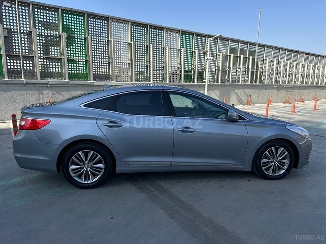 Hyundai Grandeur 2015, 172,537 km - 2.2 л - Bakı