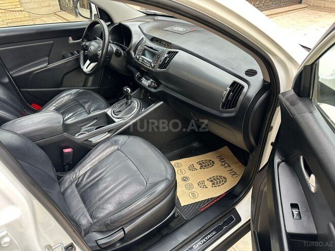 Kia Sportage 2012, 219,000 km - 2.0 l - Bakı
