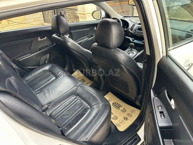Kia Sportage 2012, 219,000 km - 2.0 l - Bakı