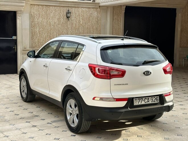 Kia Sportage 2012, 219,000 km - 2.0 l - Bakı