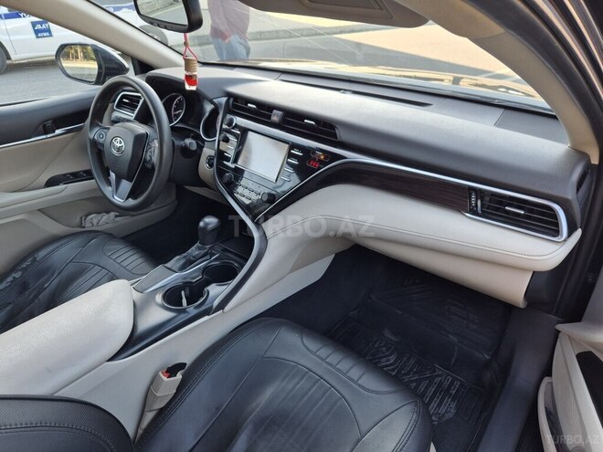 Toyota Camry 2018, 226,600 km - 2.5 л - Ağdaş