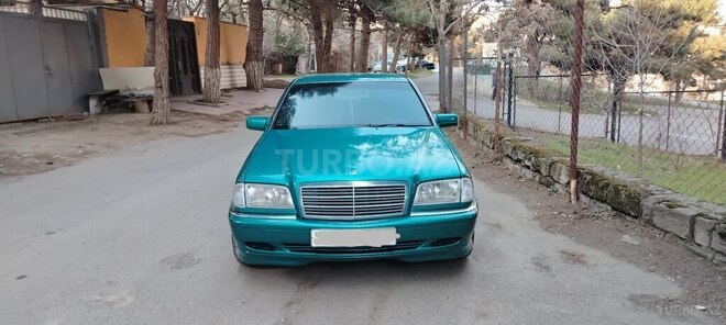 Mercedes C 240 1998, 364,578 km - 2.4 l - Bakı