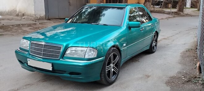 Mercedes C 240 1998, 364,578 km - 2.4 l - Bakı