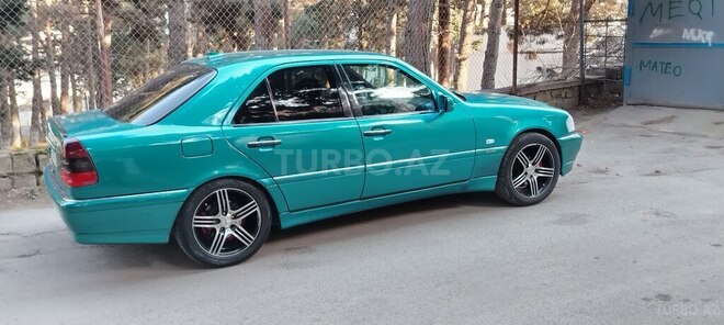 Mercedes C 240 1998, 364,578 km - 2.4 l - Bakı
