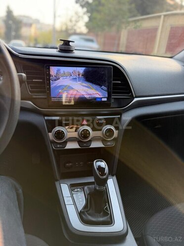 Hyundai Elantra 2019, 73,000 km - 2.0 л - Bakı