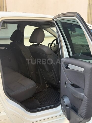 Mercedes B 170 2009, 207,000 km - 1.7 л - Bakı