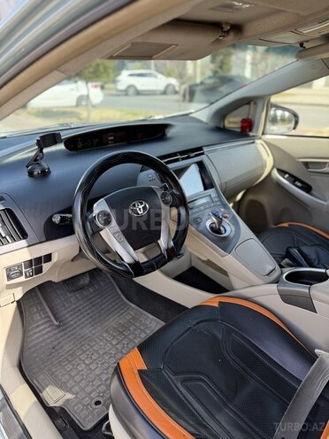 Toyota Prius 2013, 234,000 km - 1.8 l - Bakı