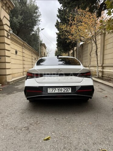 Hyundai Elantra 2024, 40,000 km - 1.5 л - Bakı