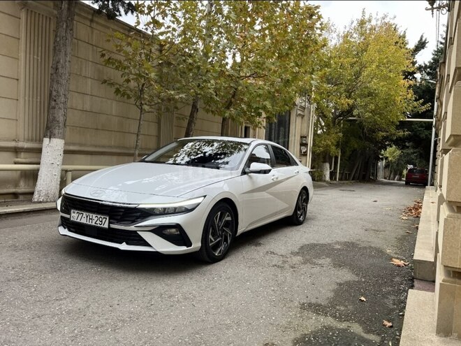 Hyundai Elantra 2024, 40,000 km - 1.5 л - Bakı