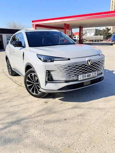 Changan CS 55 Plus 2025, 4,300 km - 1.5 l - Bakı