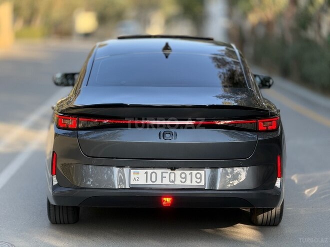 Changan Qiyuan A05 2025, 10,000 km - 1.5 л - Bakı