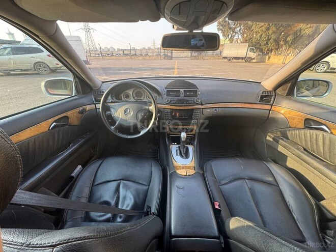 Mercedes E 320 2005, 425,000 km - 3.2 l - Bakı