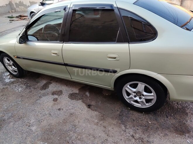 Opel Vectra 1995, 227,230 km - 2.0 l - Bakı