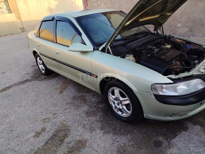 Opel Vectra 1995, 227,230 km - 2.0 l - Bakı