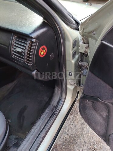 Opel Vectra 1995, 227,230 km - 2.0 l - Bakı