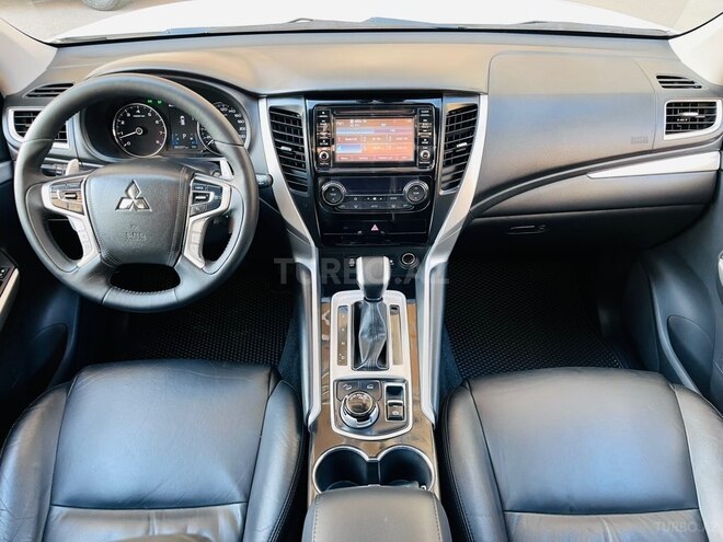 Mitsubishi Pajero Sport 2019, 93,000 km - 3.0 л - Bakı