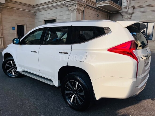 Mitsubishi Pajero Sport 2019, 93,000 km - 3.0 л - Bakı