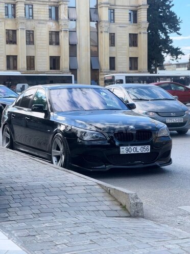 BMW 530-1